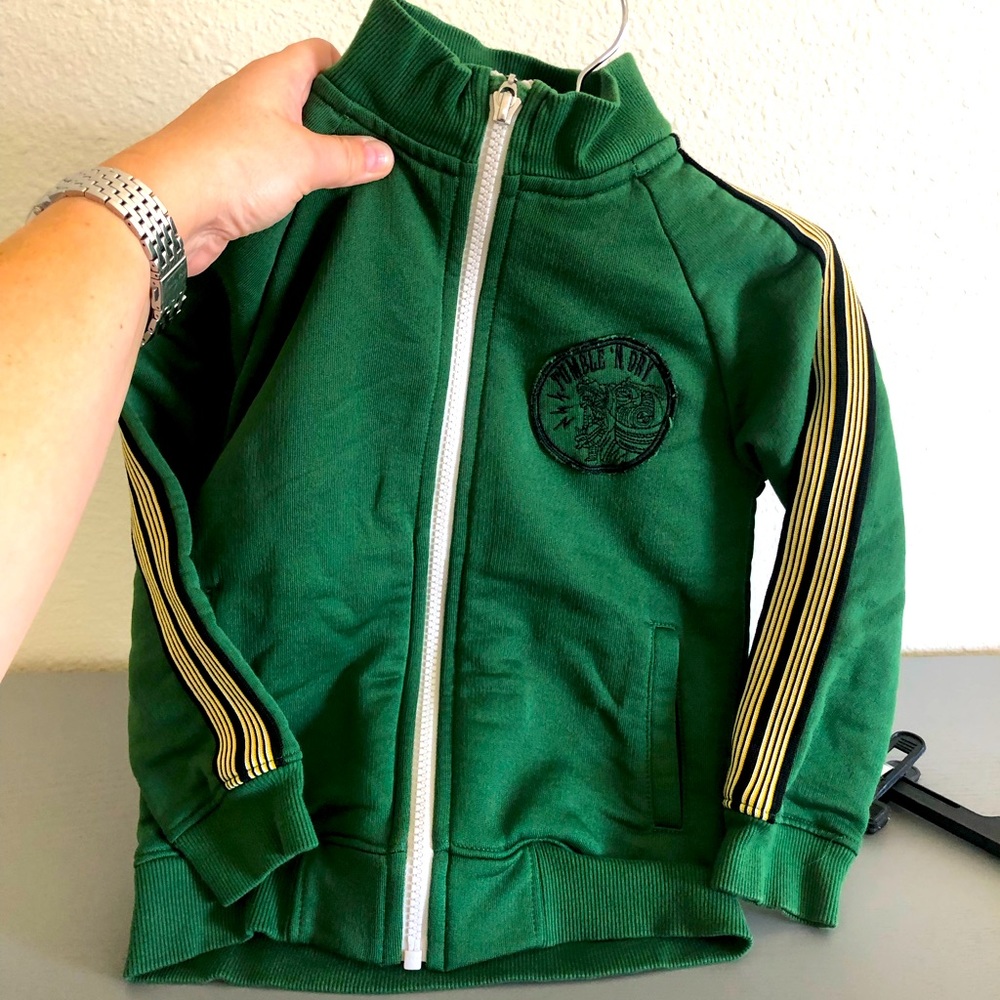 Matching track suit 4-5 year